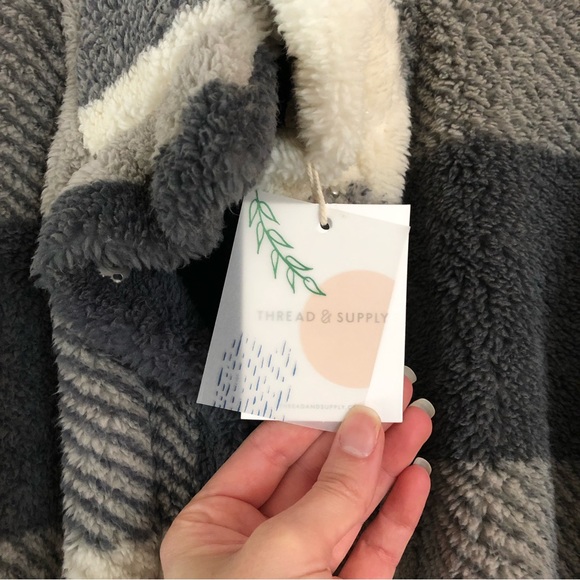 Thread & Supply Jacket - Picture 5 of 10